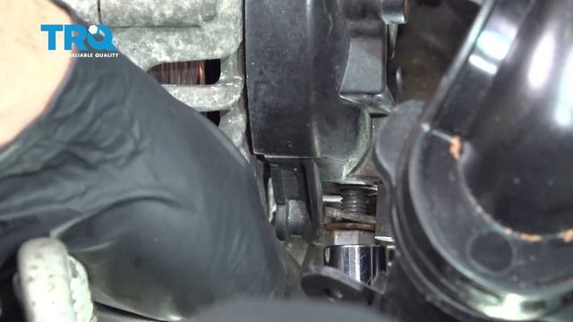 How To Replace Alternator 2011-2019 Ford Fiesta