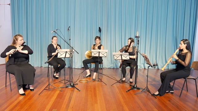 Franz Danzi (1763-1826) Wind Quintet in G minor, Op 56 Nr 2 - Menuetto смотреть онлайн