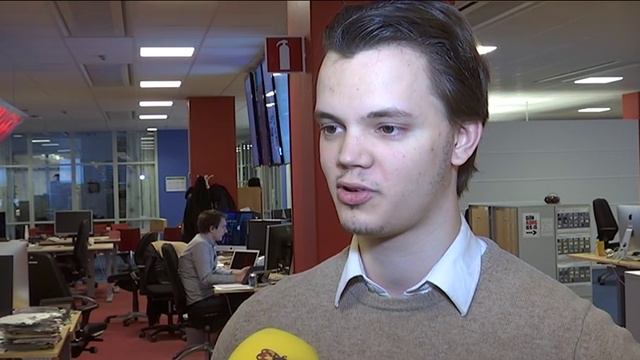 Gästerna fast i Kaknästortnet i flera timmar смотреть онлайн