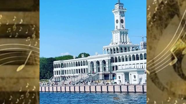 Татьяна Навка предстала на яхте с дочкой от Дмитрия Пескова Надеждой смотреть онлайн