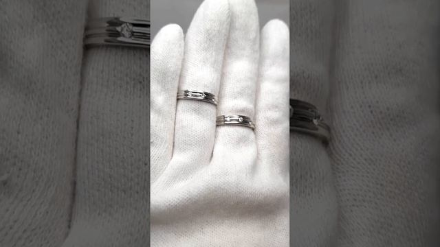 Парные обручальные кольца с бриллиантами из белого золота. Маяк Пермь смотреть онлайн