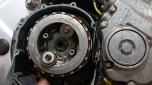 Разбор сцепления CBR 600 F3. Выясняем причину пробуксовки