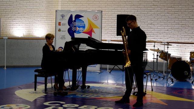 Э.Бозза Прелюдия и Аллегро исполняет Антон Синявский смотреть онлайн