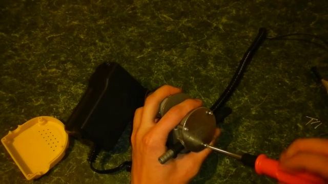 Разбор насоса для откачки масла смотреть онлайн