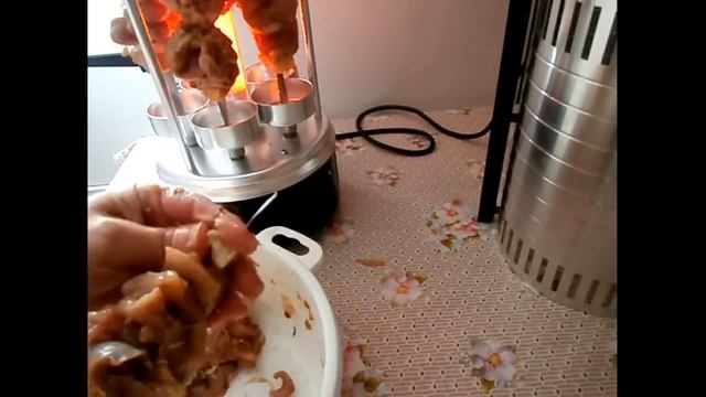 Шашлык из курицы в электрошашлычнице смотреть онлайн