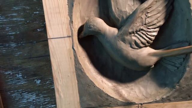 Traditional Stone Carving & Sculpture Techniques- Plastilina sketch for bas relief Dove, Oval Niche смотреть онлайн