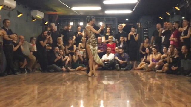 Ricardo Astrada & Constanza Vieyto (Mundial 2022 Tango Escenerio World Champions) 28.10.2023 4/4 смотреть онлайн