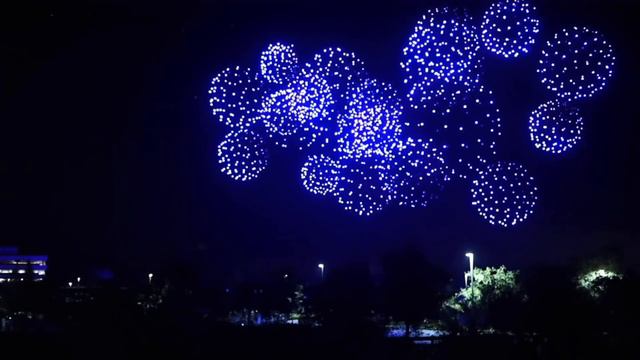 ФЕЕРИЧНО !!! ПЛАЗМЕННОЕ НЛО?! НАД ПИРАМИДАМИ ЕГИПТА !!! смотреть онлайн