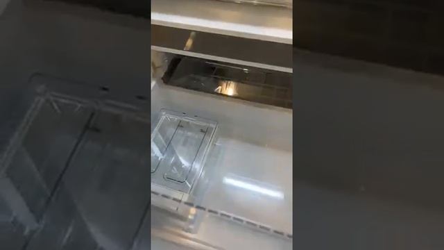 Многокамерный холодильник Midea MDRF631FGF23B, серебристое стекло. Видеообзор. смотреть онлайн