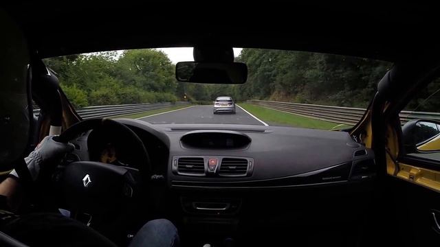 Renault Megane RS vs Honda Civic TypeR Nurburgring смотреть онлайн