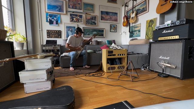 This is what a 4x12 version of the Fender '59 Bassman Combo would have sounded like! смотреть онлайн