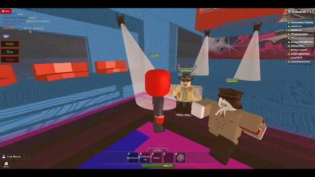 NAZI ON ROBLOX смотреть онлайн
