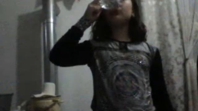 Фокус, наполняю стакан водой смотреть онлайн
