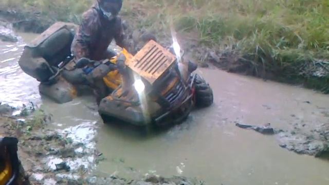 CF Moto X6 лужа смотреть онлайн