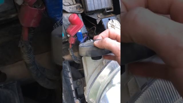 Замена лампочки на Daewoo Matiz смотреть онлайн