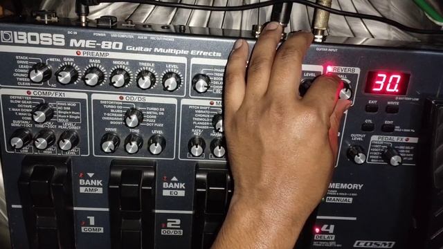 BOSS ME-80 Effects Processor Tone Edit Tutorial смотреть онлайн