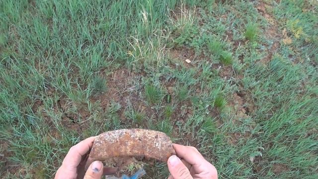 ЖИВУ В МАШИНЕ ДОБЫВАЮ МЕТАЛЛ ЧАСТЬ1 смотреть онлайн