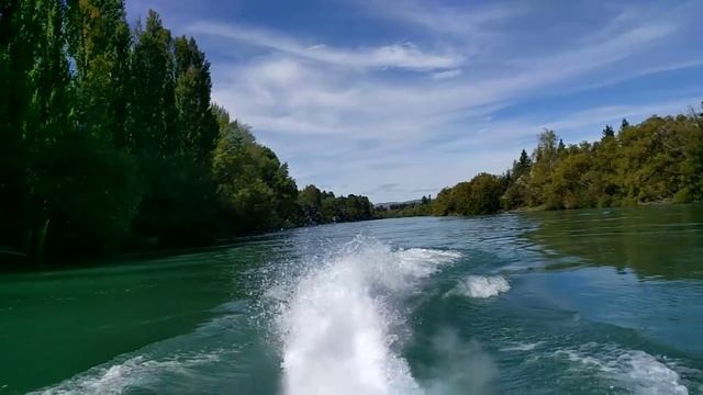 Jetboat 3.8m Ultra 250x Slow Motion Nexus 6p