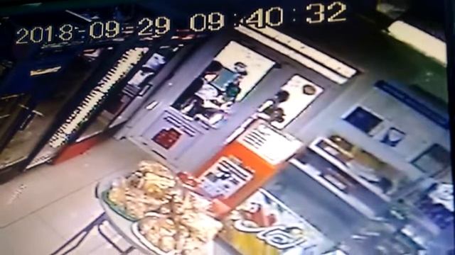 Астрахань,Воришка булочек ул.Бэра  29.09.2018