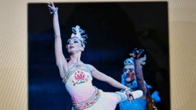 §24. Диалог Запада и Востока в творчестве отечественных современных композиторов. смотреть онлайн