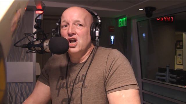 Caitlyn Jenner sings 'Ironic' by Alanis Morissette - Preston & Steve's Daily Rush смотреть онлайн