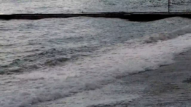 Крым, Судак, Набережная вечером 11 июня 2017, красивое небо смотреть онлайн
