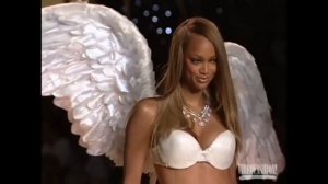 Tyra Banks Victoria's Secret Runway Walk Compilation 1997-2005 HD