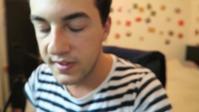 LOULOU | Présentation de mon setup ! смотреть онлайн