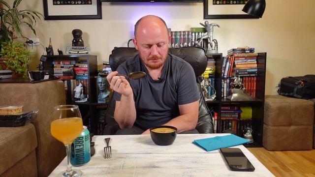 Яндекс VS Самокат. Готовая еда. Деньги на ветер???