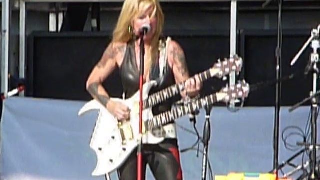 Lita Ford "If I Close My Eyes Forever" Rock Fest, Cadott, WI 7/22/12 live concert смотреть онлайн