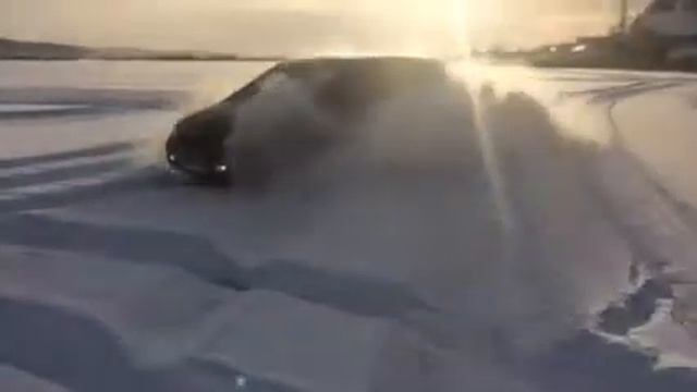 Мазда полный привод по озеру смотреть онлайн