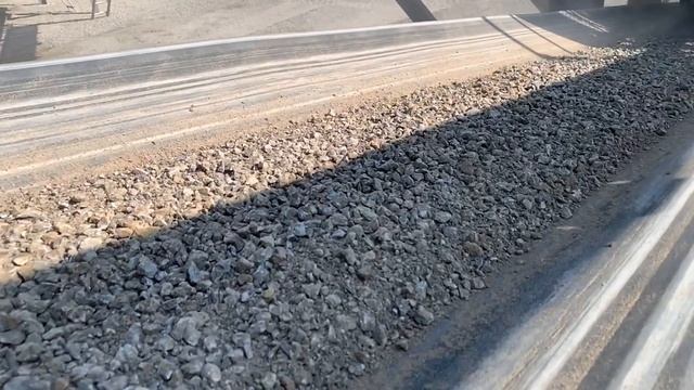How amazing it is!! Making the cubical shape of aggregate with fabulous crushing plant смотреть онлайн