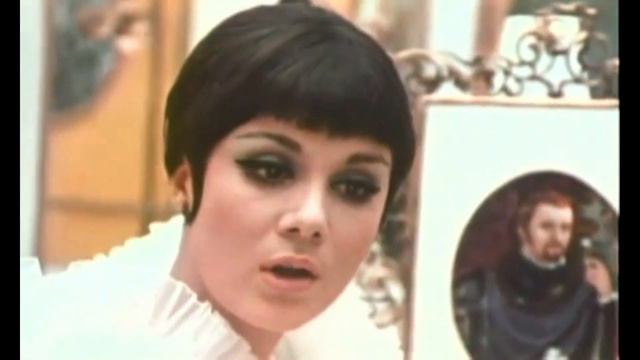 Двое в городе. Мгновения эпохи Микаэла Таривердиева. Читают Элла Якубенкова и Владислав Витковский смотреть онлайн