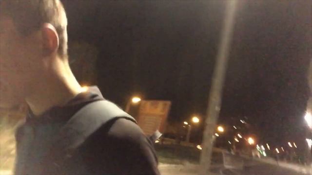 СЪЕХАЛ ОТ РОДИТЕЛЕЙ смотреть онлайн
