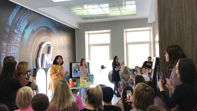 Празднование Китайского Нового года и Дня клиента компании NL смотреть онлайн