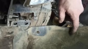 снятие переднего бампера тойота раш