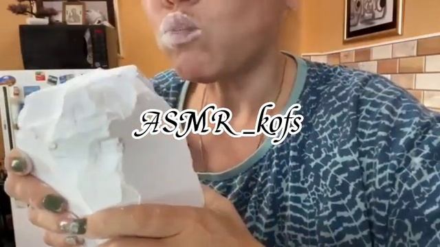 Асмр)Хруст) Мел) Мелоежка) Мелоед) Глина) Chalk) ASMR)#едятнакамеру #мел #природныймел #глина смотреть онлайн