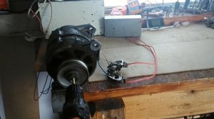 Автомобильный генератор напряжение