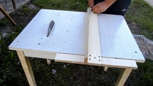 САМЫЙ ПРОСТОЙ РАСПИЛОВОЧНЫЙ СТОЛ ИЗ РУЧНОЙ ЦИРКУЛЯРНОЙ ПИЛЫ.