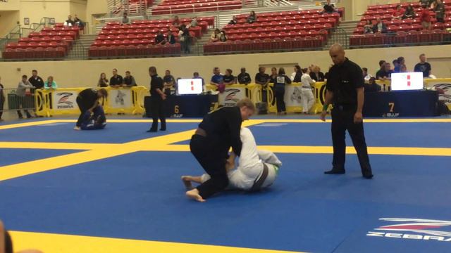 Shannon - 2016 Oct - Gi Match 1 - IBJJF Charlotte смотреть онлайн