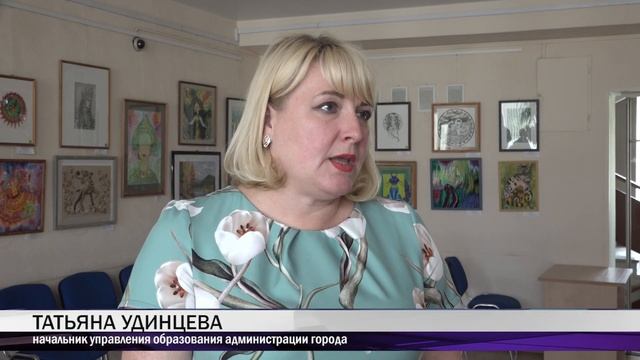 В поселке Уралец для школьников откроют центр "Точка роста" смотреть онлайн