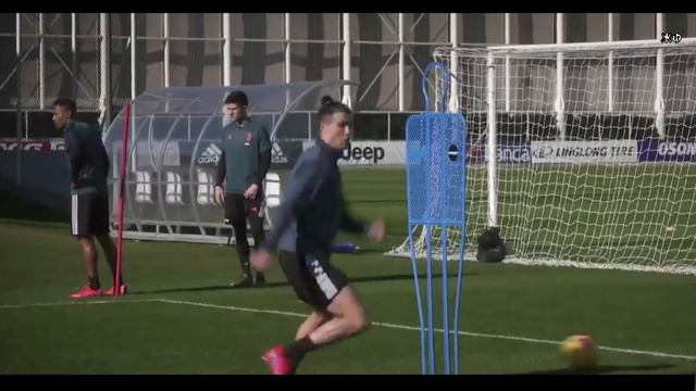 ГРОМКИЕ СЛОВА МАРАДОНЫ О РОНАЛДУ | ЛЕГЕНДА ФУТБОЛА УНИЗИЛА РОНАЛДУ смотреть онлайн