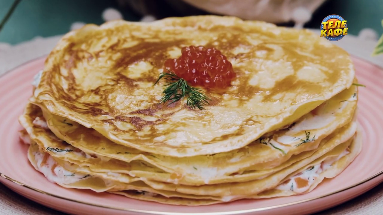 Блинный пирог с сёмгой и творогом смотреть онлайн