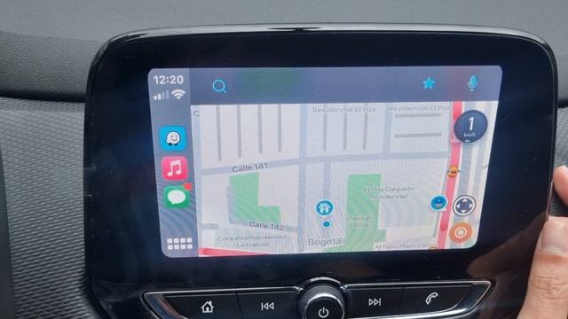 CONEXIÓN DIRECTA POR CABLE APLE CAR PLAY, CHEVROLET TRACKER TURBO LS 2023 смотреть онлайн