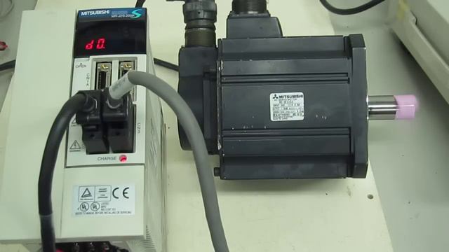 Mitsubishi Electric MR-J2S-200B AC SERVO DRIVER AC SERVO AMPLIFIE　動作確認 смотреть онлайн