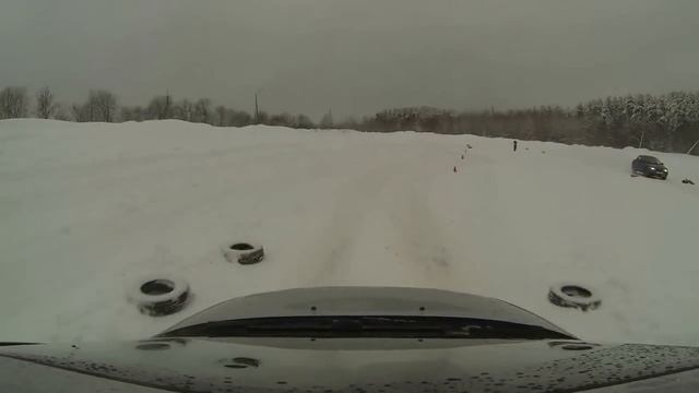 Сыктывкар "Ледовые виражи"-2014 1 этап №10 заезд 3 смотреть онлайн