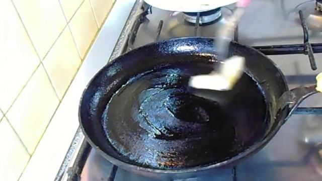 Кружевные блинчики на молоке. Просто вкусно! смотреть онлайн