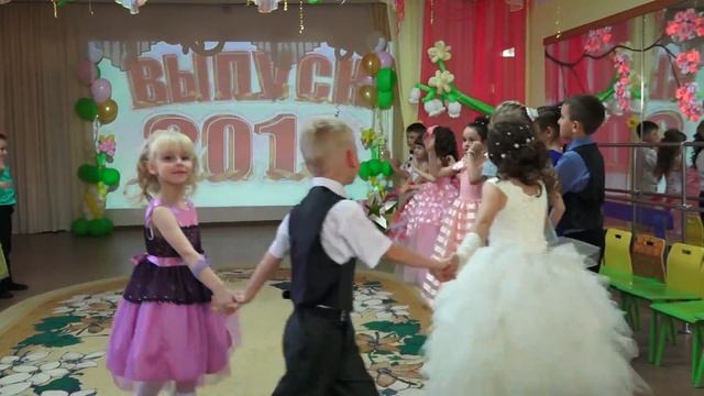 Танец Ромашковое поле