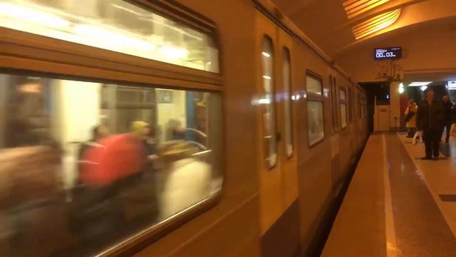 Ока на станции Улица Академика Янгеля смотреть онлайн