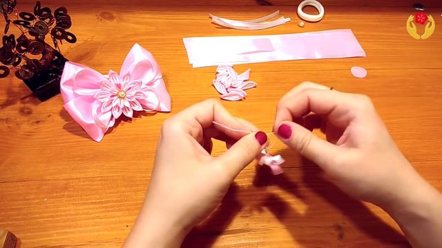 Резинки для волос с бантами и цветами канзаши, DIY, мастер класс смотреть онлайн